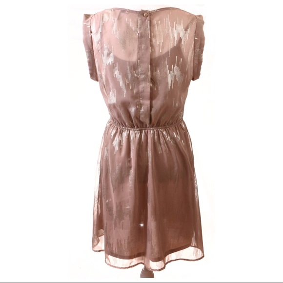FOREVER 21 Nude Shiny Gold Pattern Dress - Picture 4 of 8